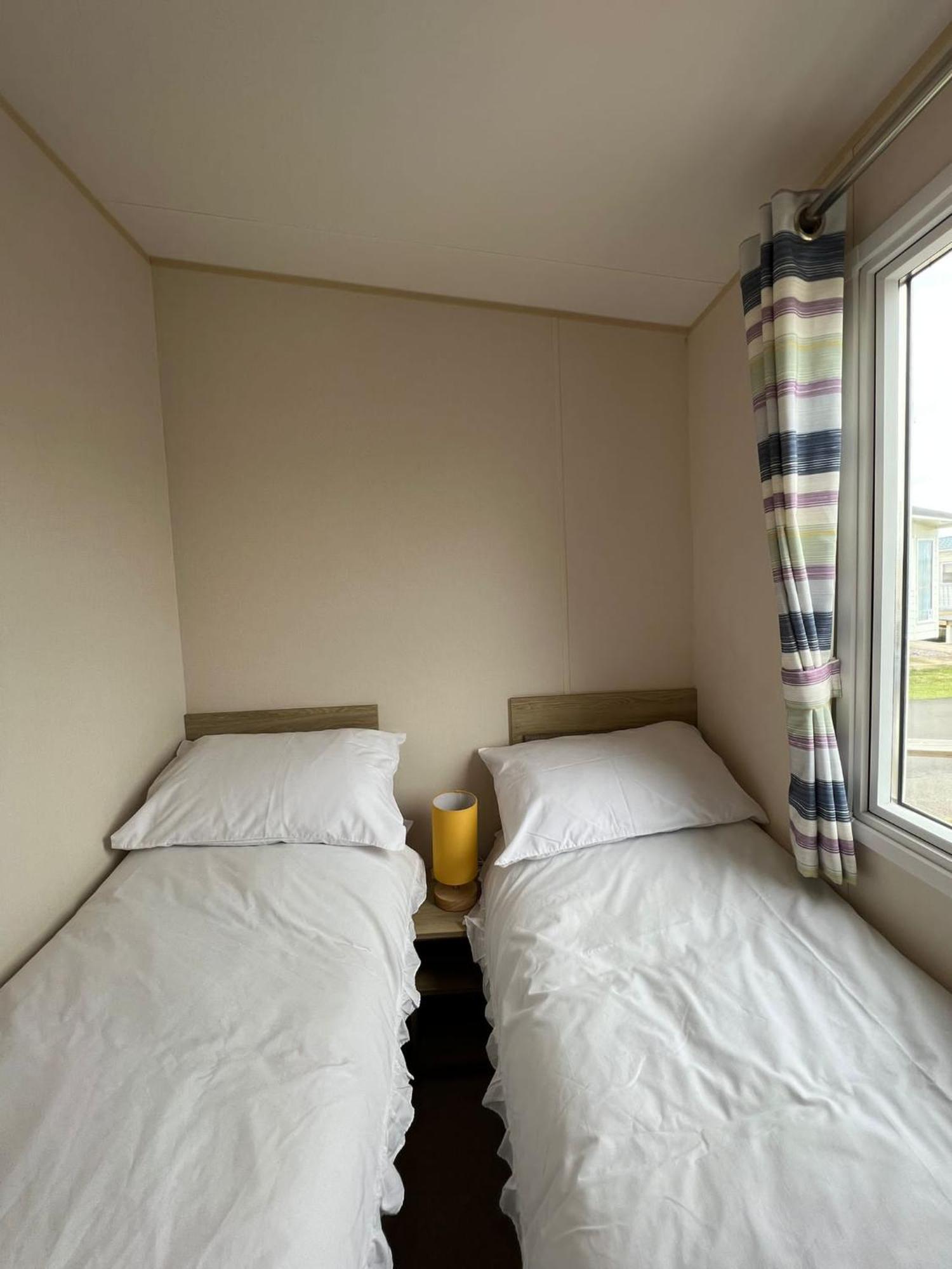 Luxurious Three Bedroom Caravan Jaywick Sands Exterior foto
