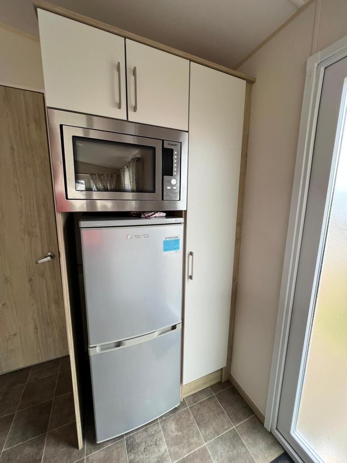 Luxurious Three Bedroom Caravan Jaywick Sands Exterior foto